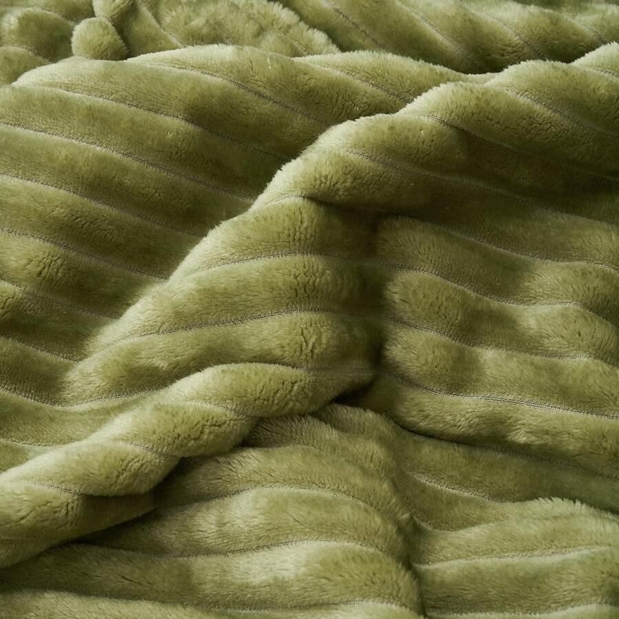 Knuffelige fleecedeken flanellen deken pompons effen dekens bankdeken pluizige plaid microvezel sprei bankdeken voor bed bank slaapkamer kantoor 125 x 150 cm groen