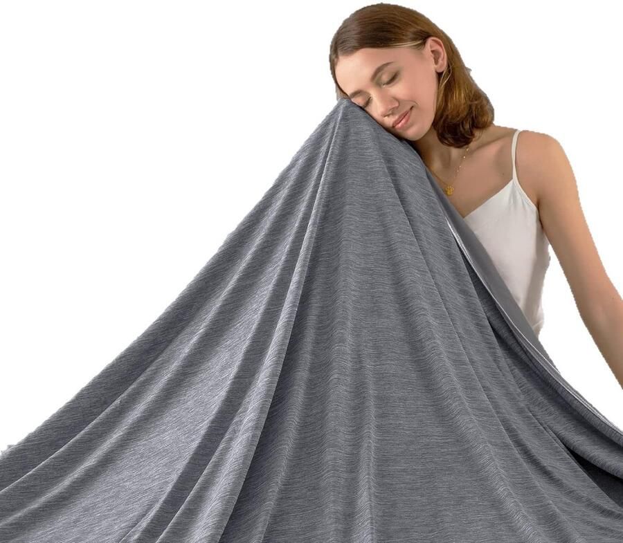 Koeldeken 100 x 150 cm Verkoelende Deken Cooling Blanket Zomerdekbed Absorberend Zomerdeken Fris en Luchtig Zelfkoelende Deken voor Mensen Tijdens Slapen Bed Bank en Reizen