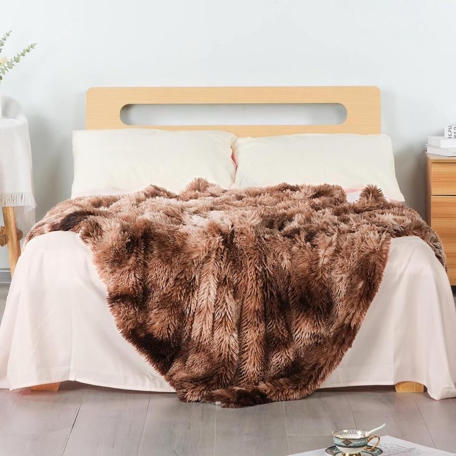 Kunstbont deken – stropdaskleuring in kaki Sherpa schapendeken – comfort luxe pluizige knuffeldeken – zachte deken voor bank en bed 130 cm x 160 cm - Foto 2