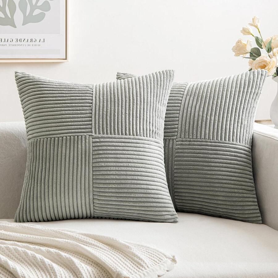 Set van 2 moderne zachte corduroy kussenslopen decoratief voor bank en slaapkamer 45 x 45 cm lichtgrijs
