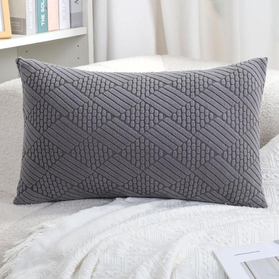 Furnibella -Kussenhoes 50x70 cm – Donkergrijs – Zachte Fluwelen Sierkussenhoes met Ritssluiting – Decoratief voor Sofa Bed of Woonkamer – 1 Stuk