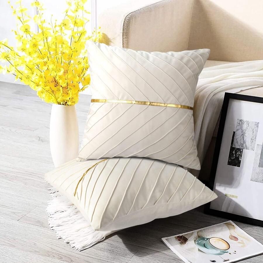 Kussenhoezen fluwelen kussenhoezen 45x45 cm beige geschikt voor woonkamer slaapkamer kantoor auto bank zachte vierkante decoratieve kussens set van 2