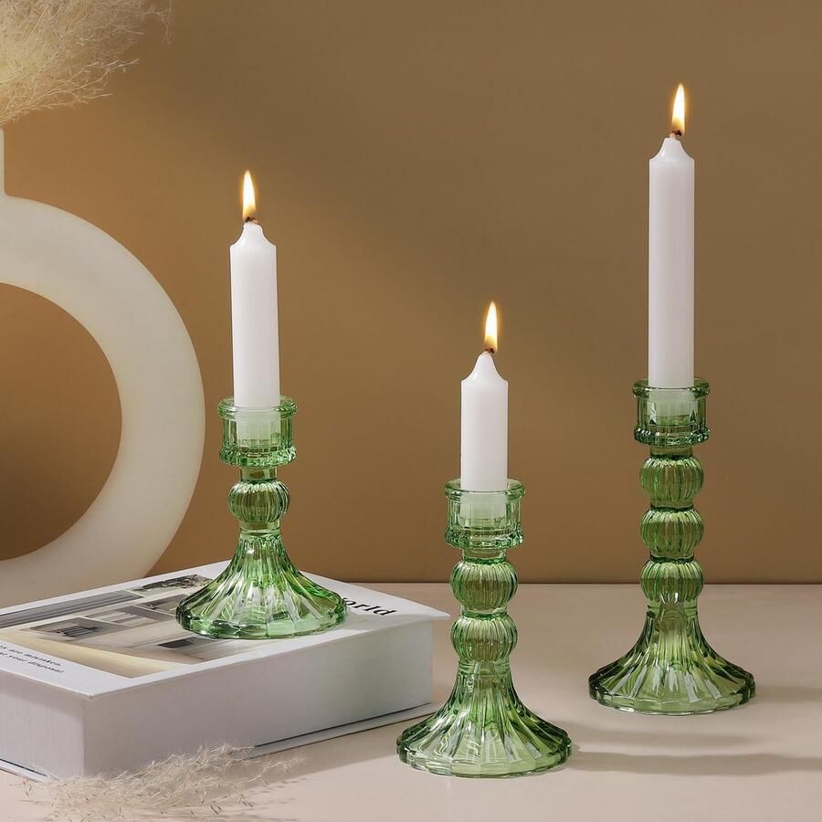 Lewondr glazen kaarsenhouders 3-pack eenvoudige kaarsenhouders voor pilaar- en tafelkaarsen kandelaars met verticaal streepontwerp tabletkaarshouders feestelijke woondecoratie voor de eettafel groen