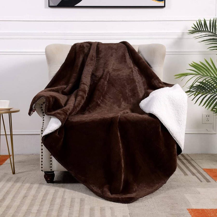 Luxe fleece deken 600 g m² ultra zacht en warm knipperend lichte pluche deken voor slaapbank herfst winter en lente 150 x 200 cm bruin