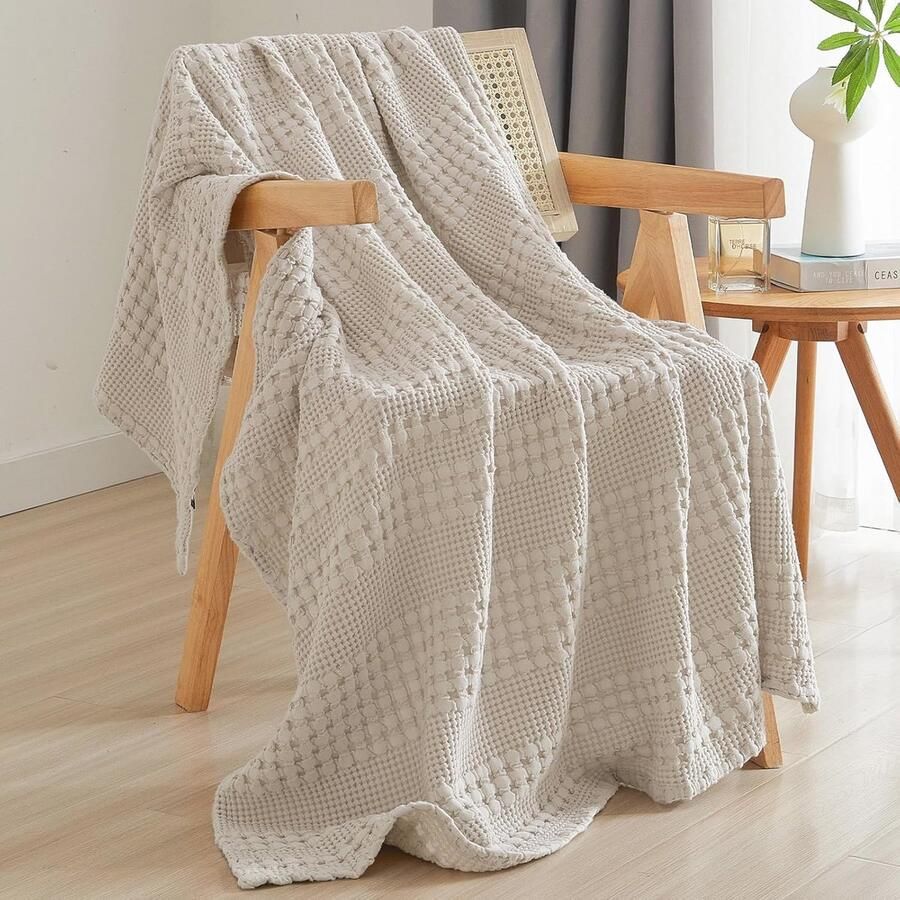 Luxueuze 100% katoenen wafelgeweven deken Zachte ademende huidvriendelijke deken voor elk seizoen Perfecte getextureerde deken voor bank en bed 127 x 152 cm Licht kaki linnen