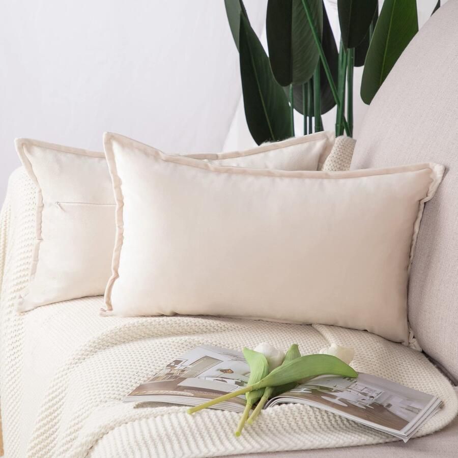 Madizz Set van 2 fluwelen decoratieve kussenhoezen Luxe stijl kussensloop voor bank voor slaapkamer Beige 30x50 cm Rechthoekig