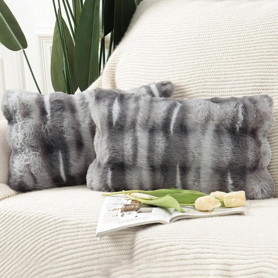 Madizz Set van 2 zachte pluche korte decoratieve wollen fluwelen kussenslopen. Luxe kussenhoes voor bank slaapkamer donkergrijs 30x50 cm