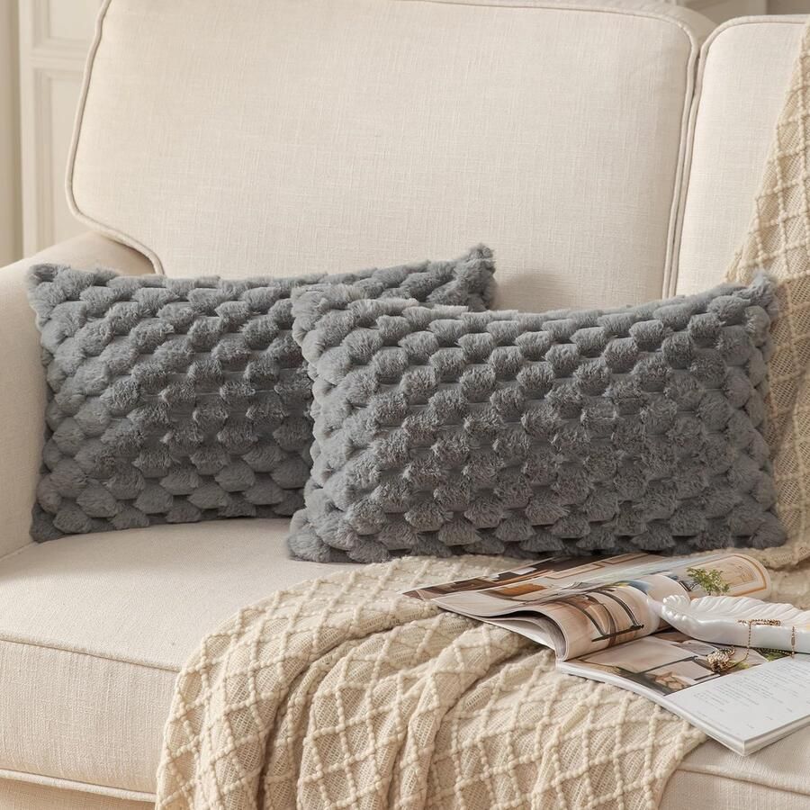 Mandioo Set van 2 grijze superzachte decoratieve pluche kussenhoezen 30 x 50 cm wollen fluwelen kussenslopen kussenhoes bankkussen decoratief kussen pluizig voor bank slaapbank woonkamer