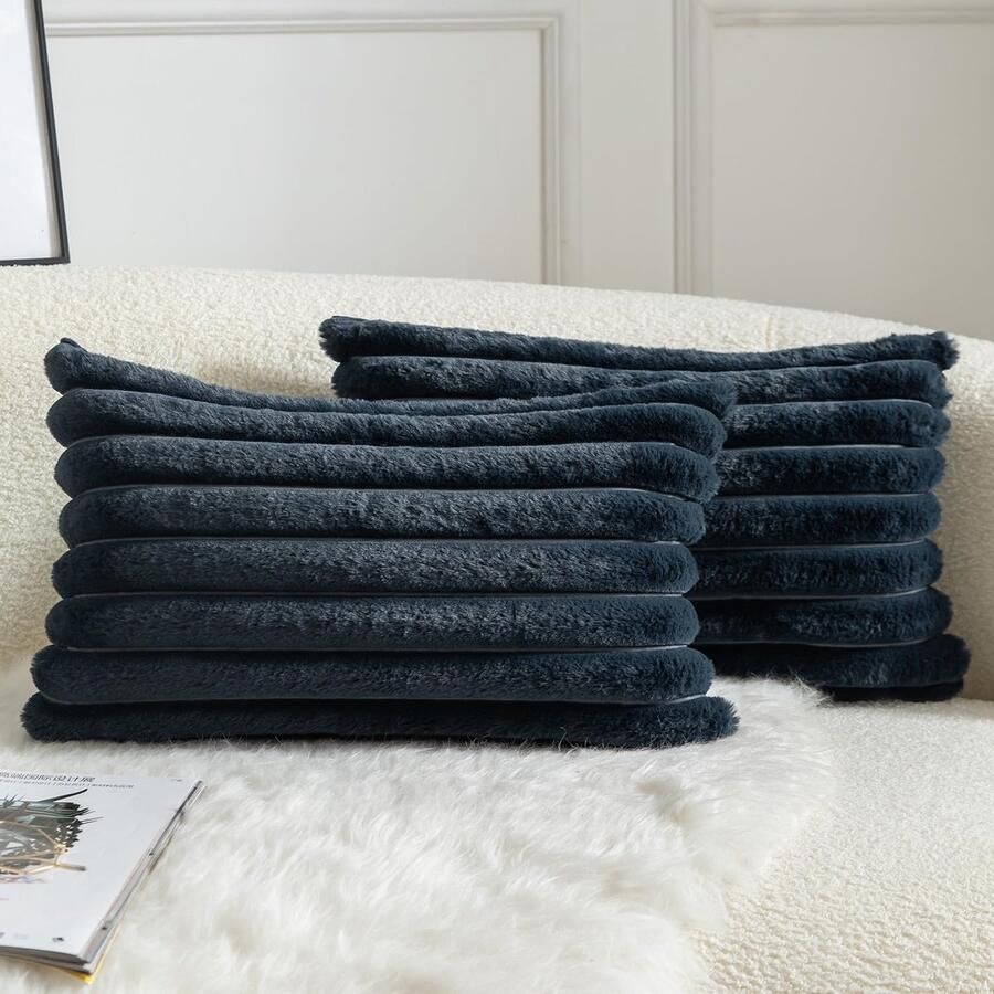 Mandioo Set van 2 kussenhoezen gestreept kunstbont superzacht kussen pluizige moderne kussenhoes decoratieve bank woonkamer slaapkamer kussenhoezen 30 x 50 cm donkerblauw
