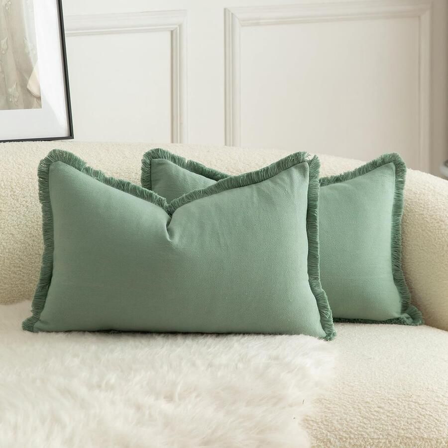 Mandioo Set van 2 neutrale katoenen kussenhoezen met kwastjes 40 x 60 cm decoratieve kussenhoezen sierkussens boho bankkussens kussensloop voor bank sofa slaapkamer woonkamer woondecoratie saliegroen
