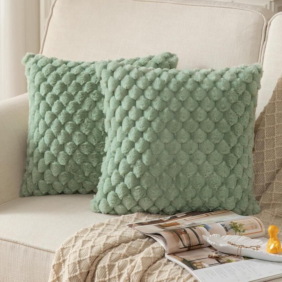 Mandioo Set van 2 saliegroene superzachte decoratieve pluche kussenhoezen 40 x 40 cm wollen fluwelen kussenslopen kussensloop bankkussen decoratief kussen pluizig voor bank slaapbank woonkamer