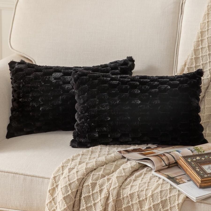 Mandioo Set van 2 zwarte superzachte decoratieve pluche kussenhoezen 30 x 50 cm wollen fluwelen kussenslopen kussenhoes bankkussen decoratief kussen pluizig voor bank slaapbank woonkamer