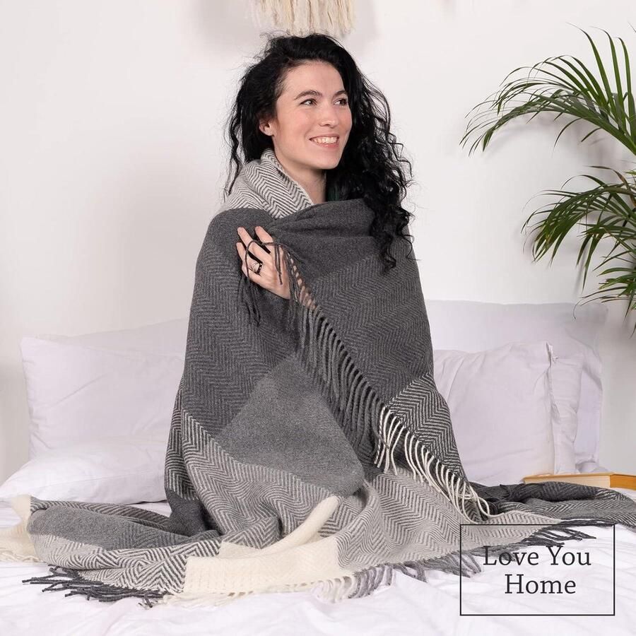 Merino Wollen Deken Plaid Wol voor Sofa Bank & Bed Zachte Warme Grote Sprei Schapenwol Donkergrijs Grijs Wit Chevron Vierkanten 140x200 cm