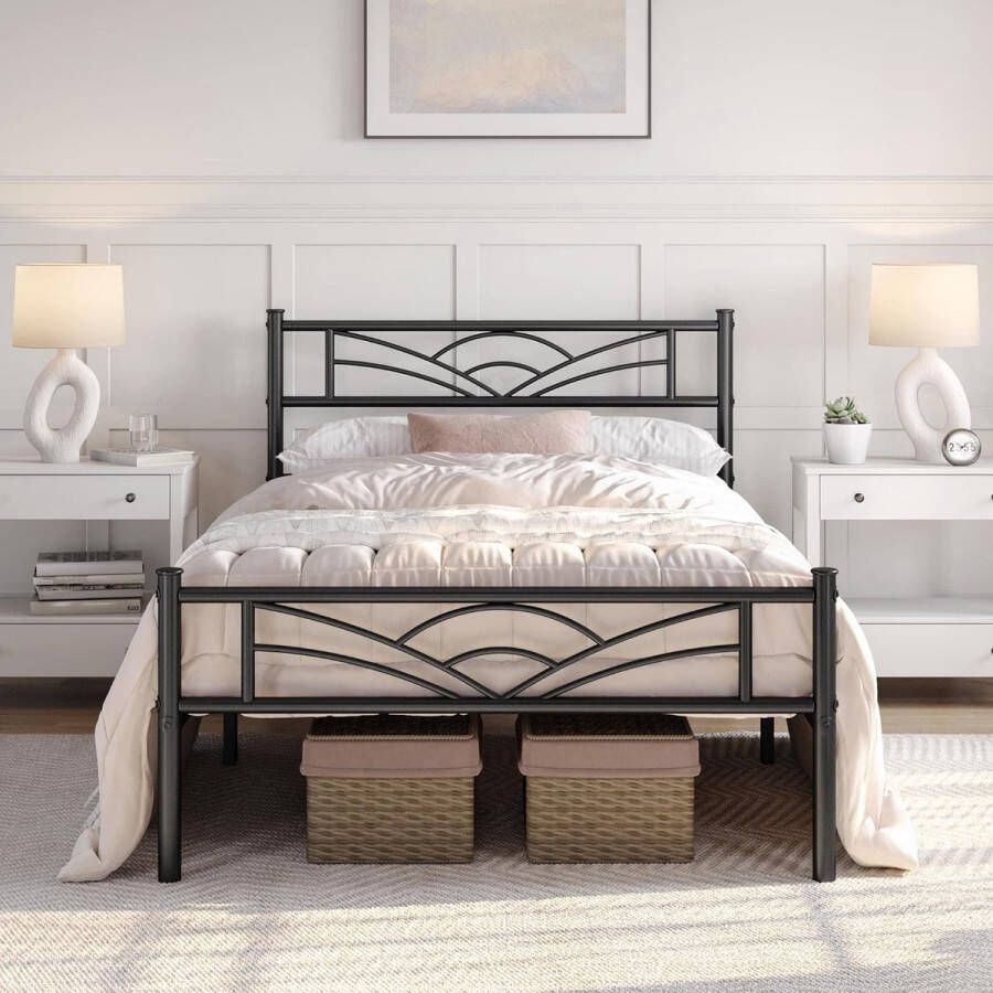 Metal Bed Frame Guest Bed Frame Modern Youth Bed with Slatted Frame for Bedroom Guest Room 90 x 200 cm Black