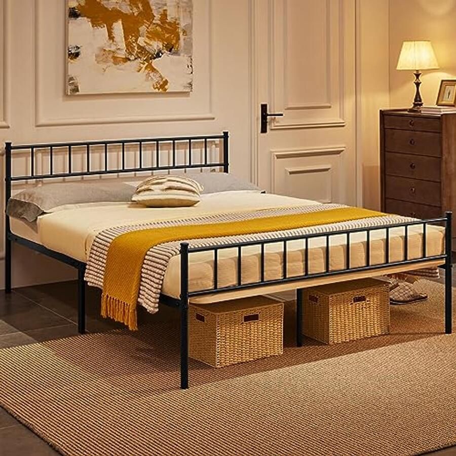 Metalen Bedframe 160 x 200 cm met Hoog Hoofdeinde en Lattenbodem Stijlvol en Duurzaam