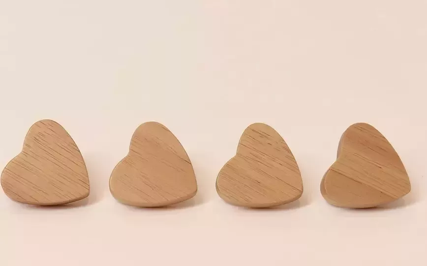 Meubelknoppen houten hart 4 stuks kastknoppen hartvorm houten knoppen voor commodes Meubelgrepen hout set van 4