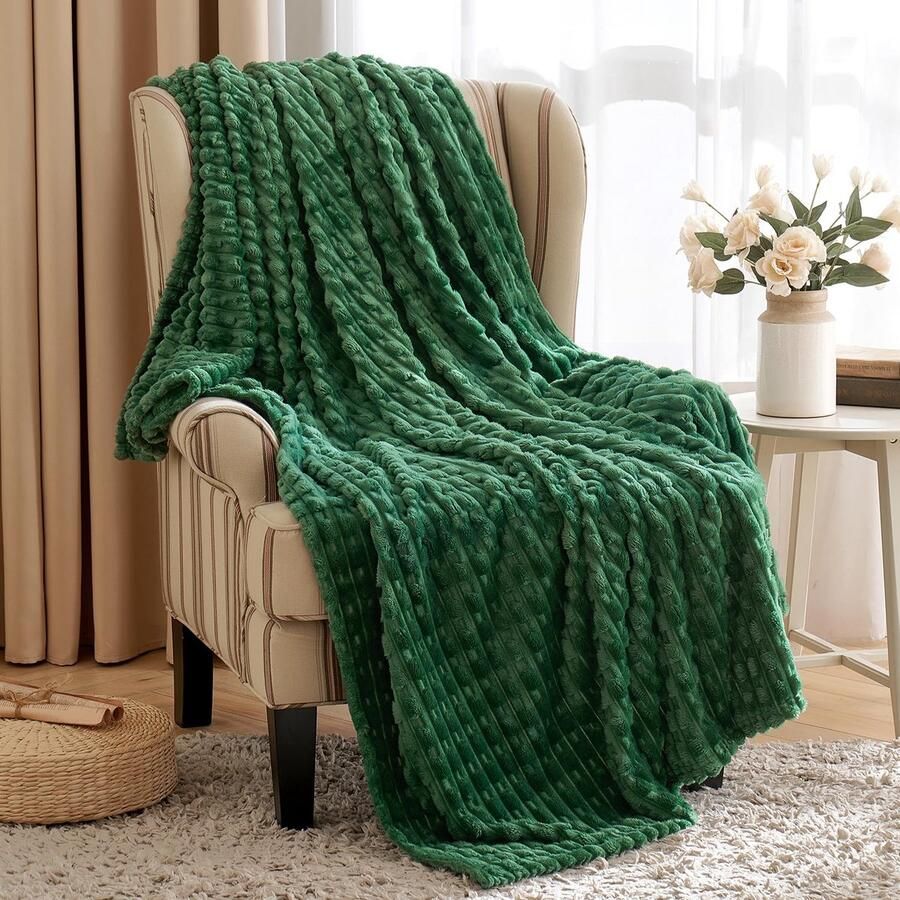 MIULEE Knuffeldeken Fluffy Fleece Deken Bedsprei Bankdeken Flanel Effen Woondekens Warme Zachte Sprei Microvezeldeken voor Bed Bank Slaapkamer 50x60 Inch 125x150 cm Donkergroen