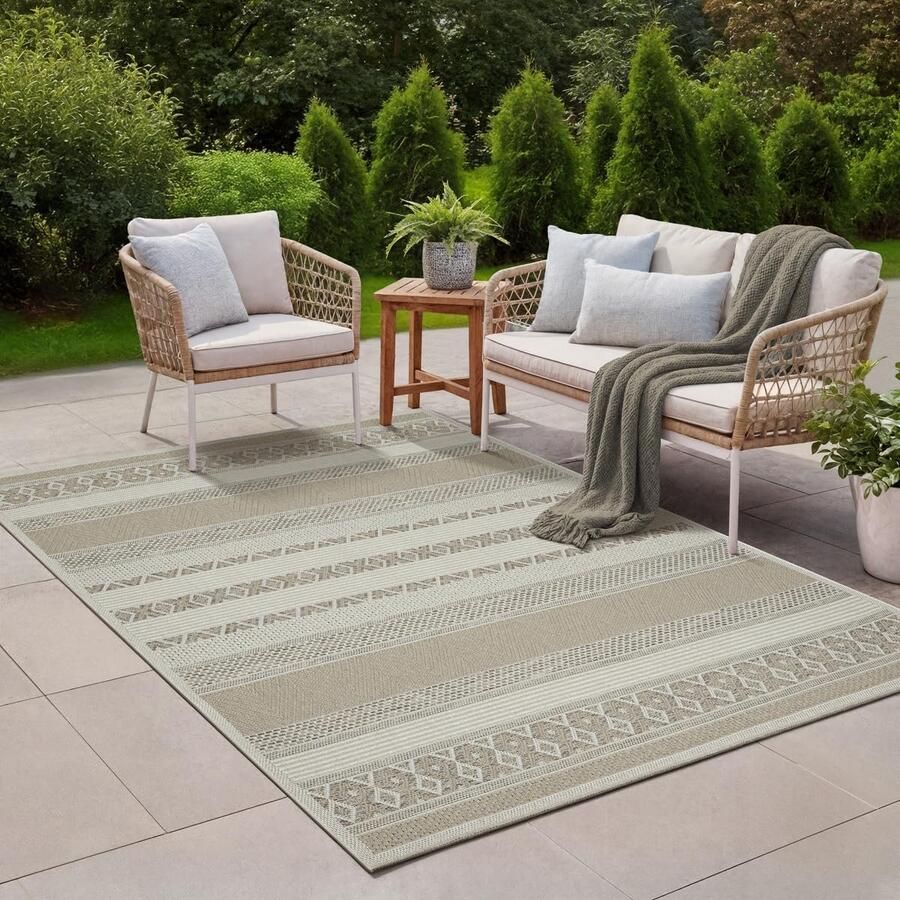 Modern Beige Buitentapijt 140 x 200 cm Plat Geweven Design voor Keuken en Eetkamer Ook Geschikt voor Buiten