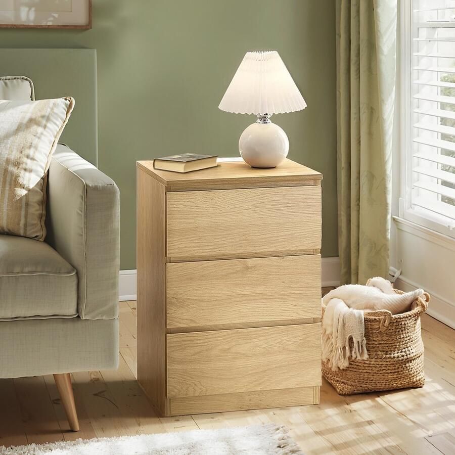 Modern nachtkastje met 3 lades strogeel