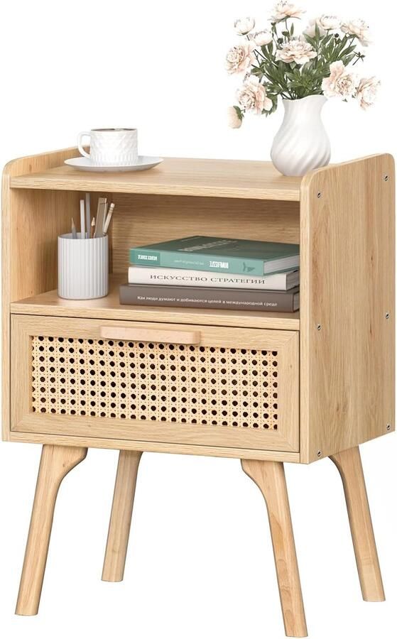 Modern Nachtkastje van Rotan – Witte Houten Bijzettafel met Lade en Open Plank Massief Houten Poten Natuur Onderstel Voor Woonkamer of Slaapkamer