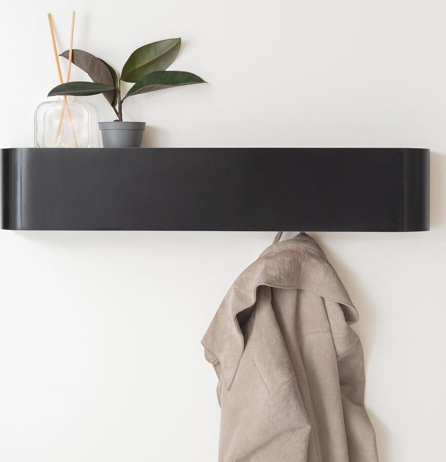 Moderne Wandgemonteerde Kapstok met Verborgen Haken en Plank van Massief Hout Duurzaam en Functioneel