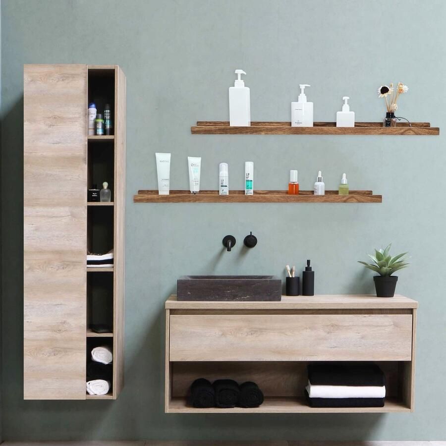 Moderne Wandplanken Set van Twee Stijlvolle Zwevende Houten Wandplanken voor Woonkamer Interieur