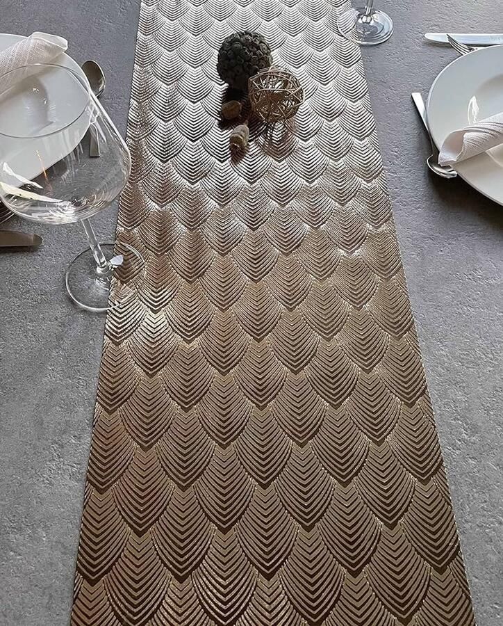 Modieuze tafelloper donkerbruin met goudfolie fluweel 28 x 150 cm