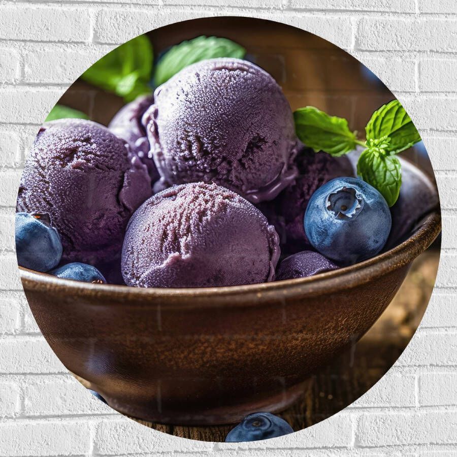 Muursticker Cirkel Ijs Bolletjes Bosbessen Fruit Blauw Paars Bakje Tafel Hout 80x80 cm Foto op Muursticker