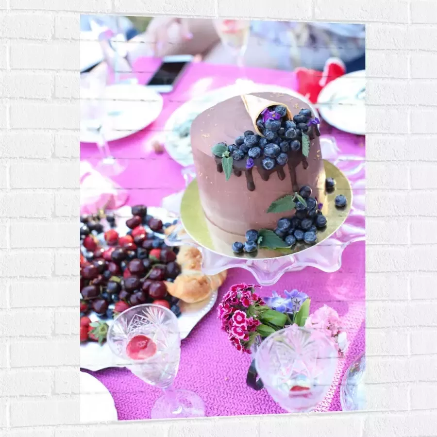 Muursticker Feestelijke Tafel met Hapjes en Drankjes 70x105 cm Foto op Muursticker