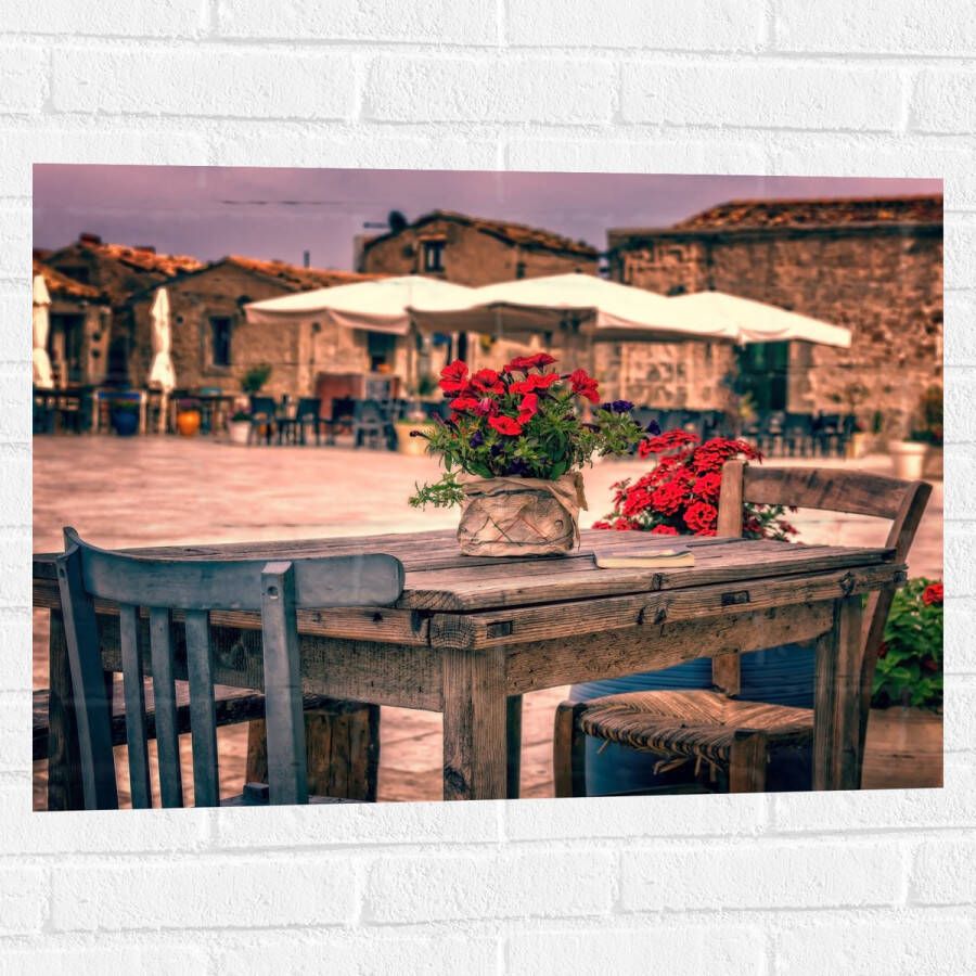 Muursticker Tafel Pleintje Bloemen Stoelen Parasol Kleuren 80x60 cm Foto op Muursticker