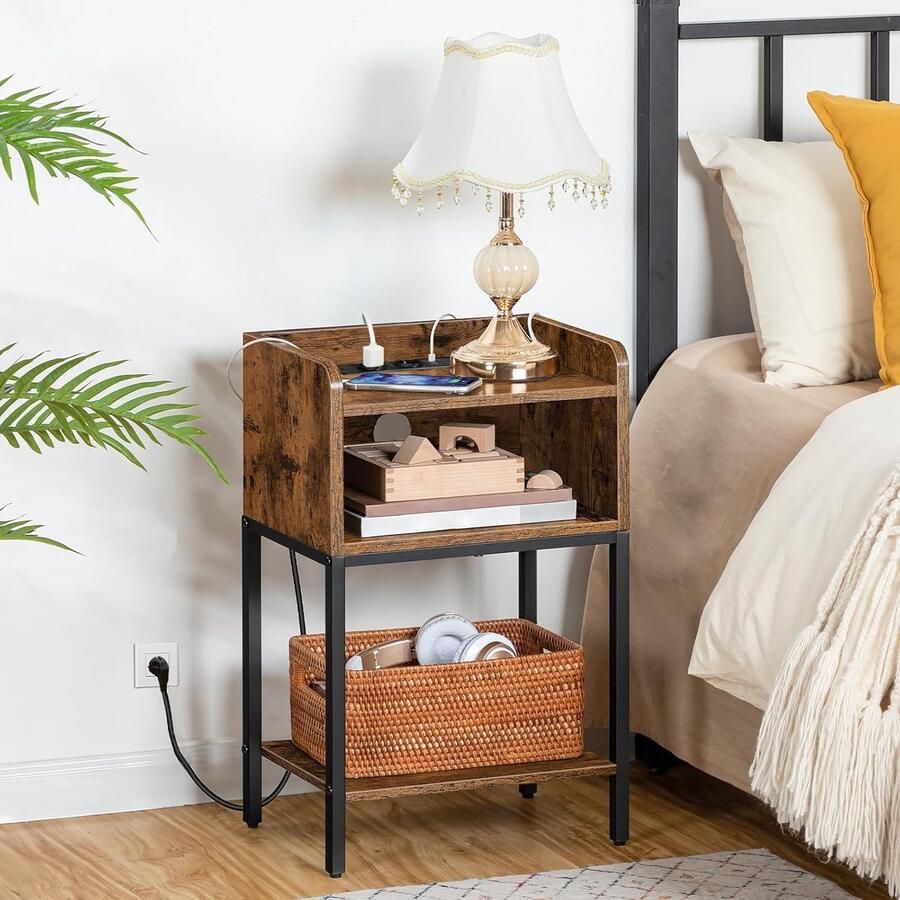 Retadou Nachtkastje bijzettafel met laadstation nachtkastje met 2 AC-poorten 2 USB-poorten voor slaapkamer woonkamer vintage bruin en zwart