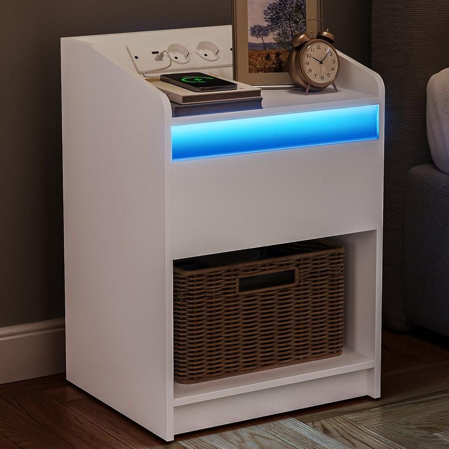 Nachtkastje met LED-verlichting bijzettafel met oplaadstation sofa zijtafel 1 opbergla nachtkastje voor slaapkamer en woonkamer 2 USB-poorten 2 stopcontacten open compartiment geschikt voor slaapkamer kinderkamer woonkamer wit