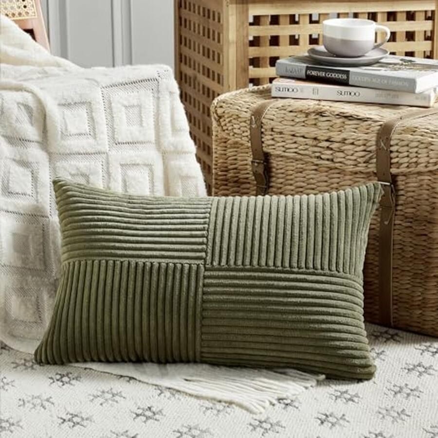 Olijfgroene Kussensloop 30 x 60 cm van Corduroy – Zachte Decoratieve Kussensloop voor Bank en Slaapkamer