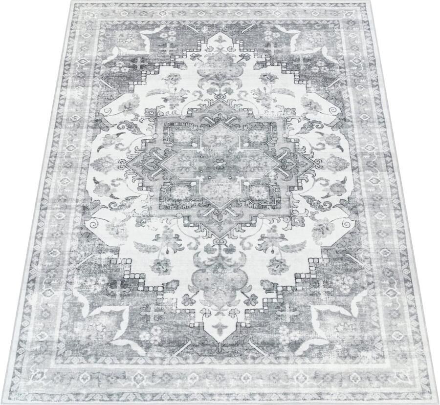 Oriental Style Rug – Short Pile – Soft & Durable – Traditional Pattern – Easy Care