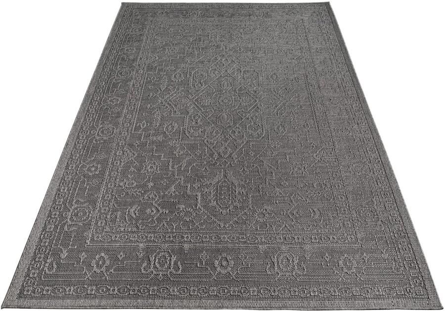 Outdoor Rug – Oriental Pattern – Durable Polypropylene – Low Maintenance – Patio & Balcony