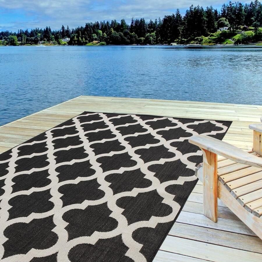 Outdoor Tapijt zwart Weerbestendig UV-bestendig Duurzaam vloerkleed voor buiten 120 x 170 cm vloerkleed