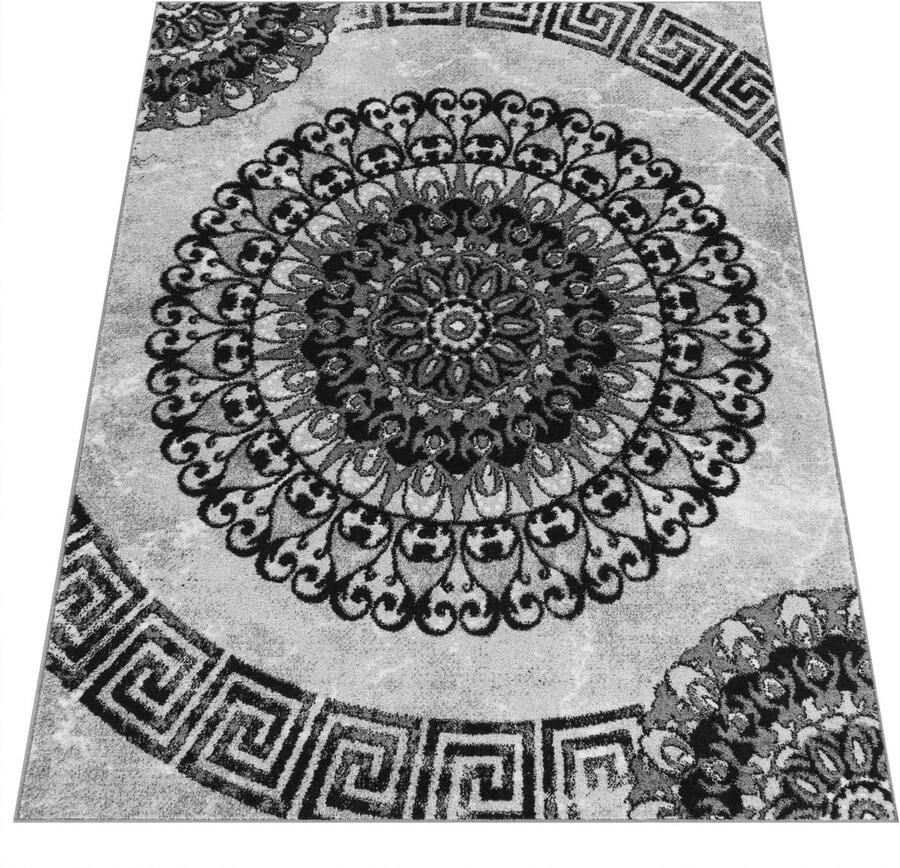 Patterned Short Pile Rug – Versatile – Geometric Design – Soft & Stylish
