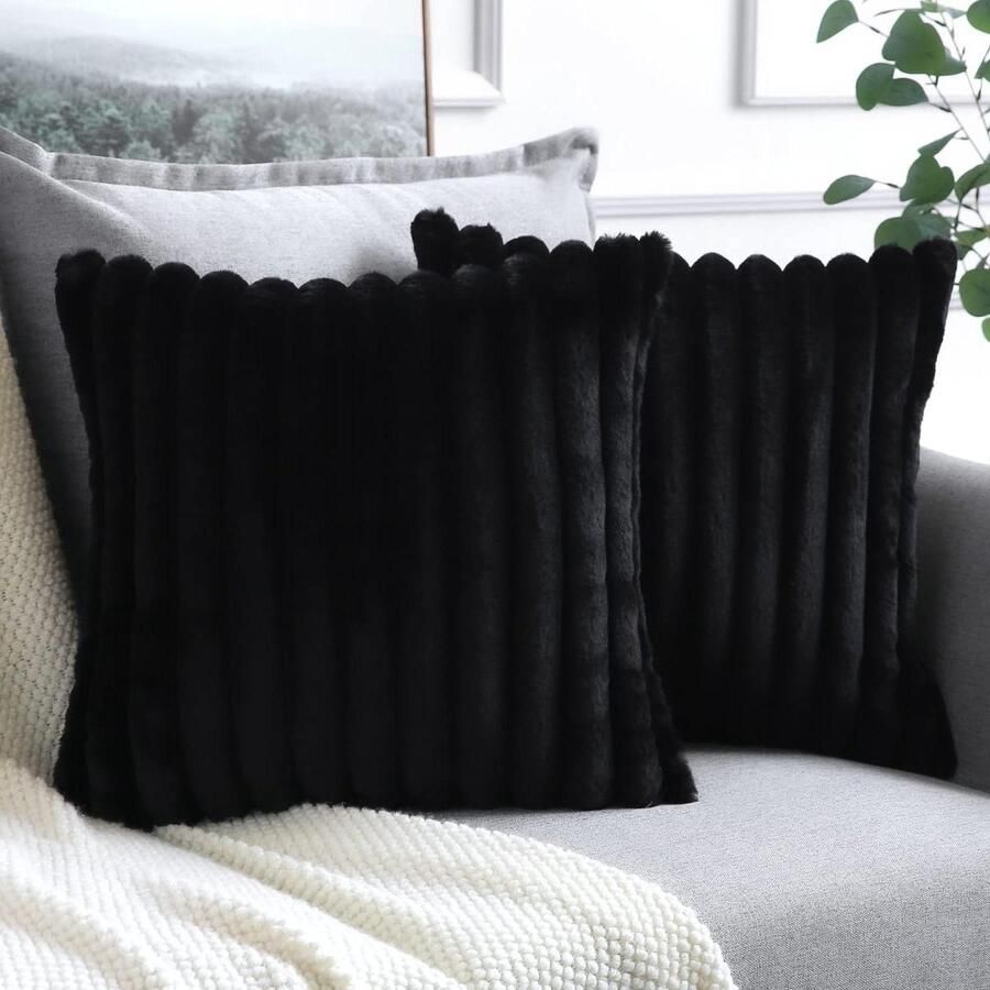 Allecto Plus Pluche fluwelen kussenhoezen set Decoratieve kussensloop voor bank en slaapkamer Zacht kunstbont Thuis en auto decoratie 60 x 60 cm Zwart