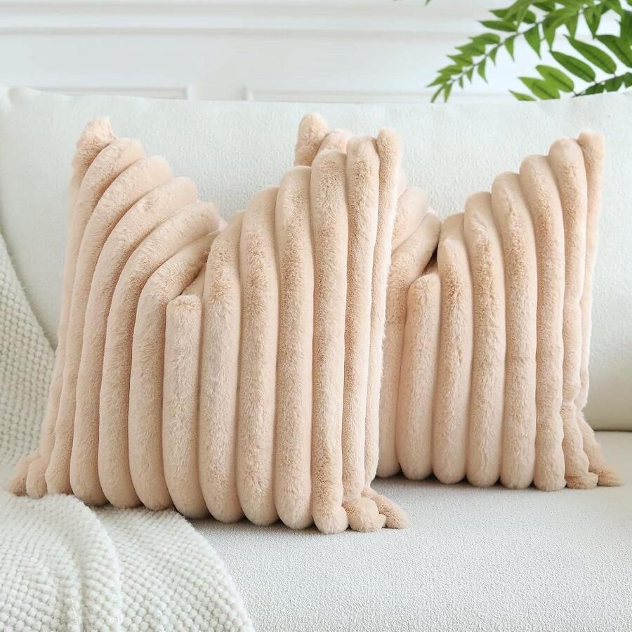 Allecto plus Set van 2 zachte pluche fluwelen kussenhoezen voor bank en slaapkamer Decoratieve kussensloop 60 x 60 cm Lichtbruin Thuis en auto decoratie