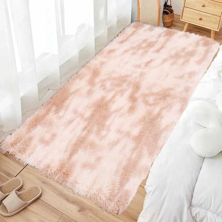 Pluche Hoogpolig Tapijt 120 x 100 cm Antislip Beige Wasbaar en Decoratief Voor Woonkamer en Slaapkamer