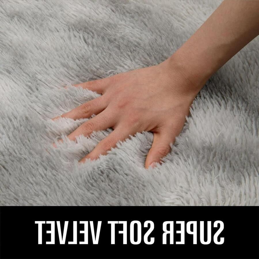 Pluche zacht en dik antislip vloerkleed voor woonkamer slaapkamer lichtgrijs 160 x 200 cm