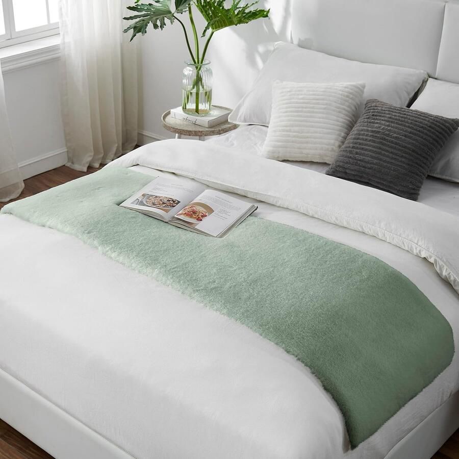 Pluizig Tapijt van Imitatiebont voor Woonkamer of Slaapkamer Groen 50x150cm