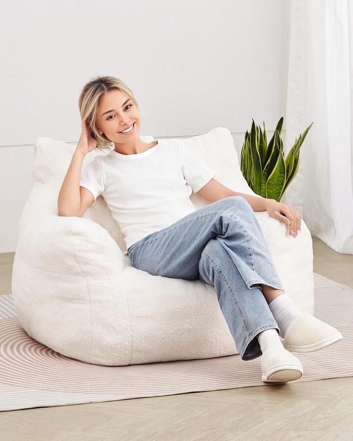 Poef 92 cm met zachte armleuningen en opbergzak 25D gevulde luie stoel van traagschuim met zachte fluwelen hoes voor slaapkamer speelkamer woonkamer in het wit