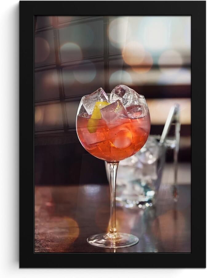 Poster in lijst Fotolijst 20x30 cm Posters Gin tonic met rode vruchten op een houten tafel Posterlijst zwart Decoratie Wanddecoratie woonkamer Muurdecoratie slaapkamer - Foto 2