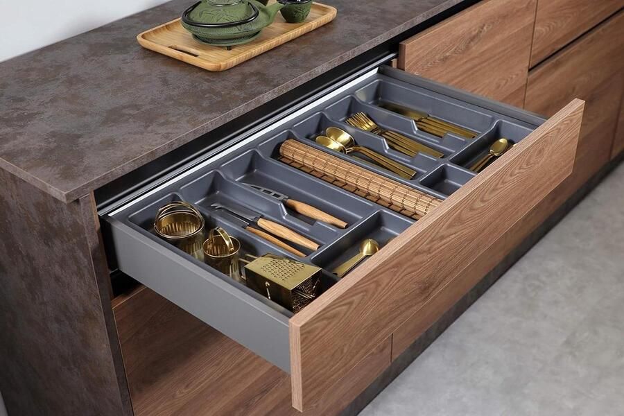 Praktische bestekbak voor laden van 90 cm opbergsysteem ladeverdeler lade-organizer 830 x 490 mm zilver