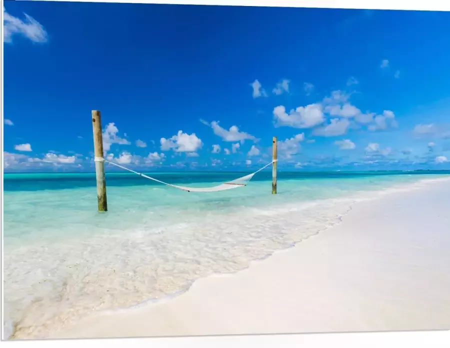 PVC Schuimplaat- Hangmat boven Aankomende Golven op Wit Tropisch Strand 100x75 cm Foto op PVC Schuimplaat