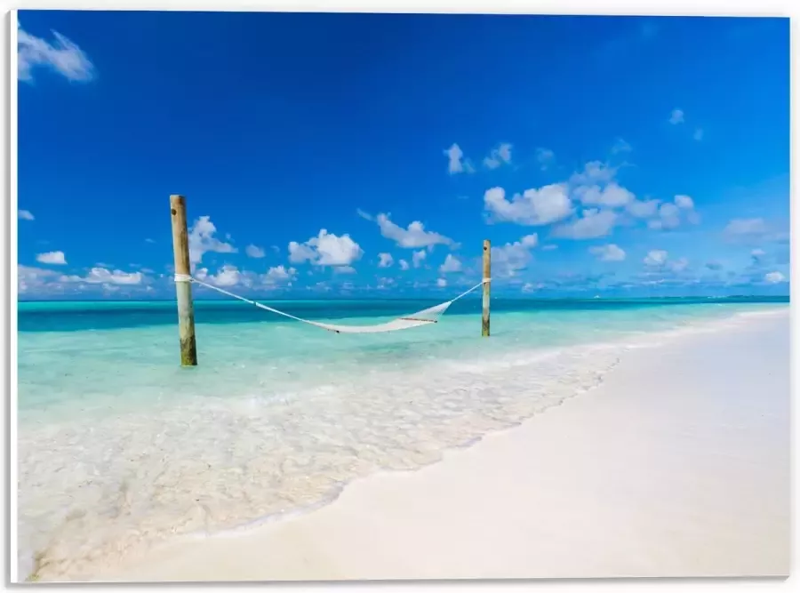 PVC Schuimplaat- Hangmat boven Aankomende Golven op Wit Tropisch Strand 40x30 cm Foto op PVC Schuimplaat