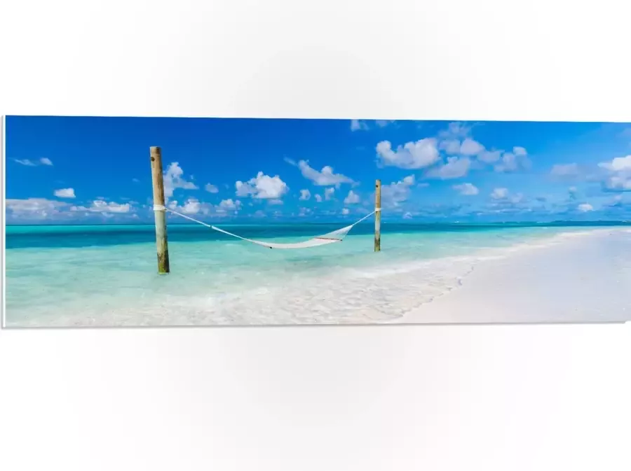 PVC Schuimplaat Hangmat boven Aankomende Golven op Wit Tropisch Strand 90x30 cm Foto op PVC Schuimplaat (Met Ophangsysteem)