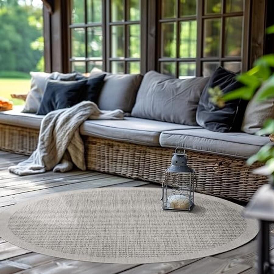 Rond Weerbestendig Buitentapijt voor Terras Balkon en Tuin – Effen Design Wasbaar en Geschikt voor Vloerverwarming