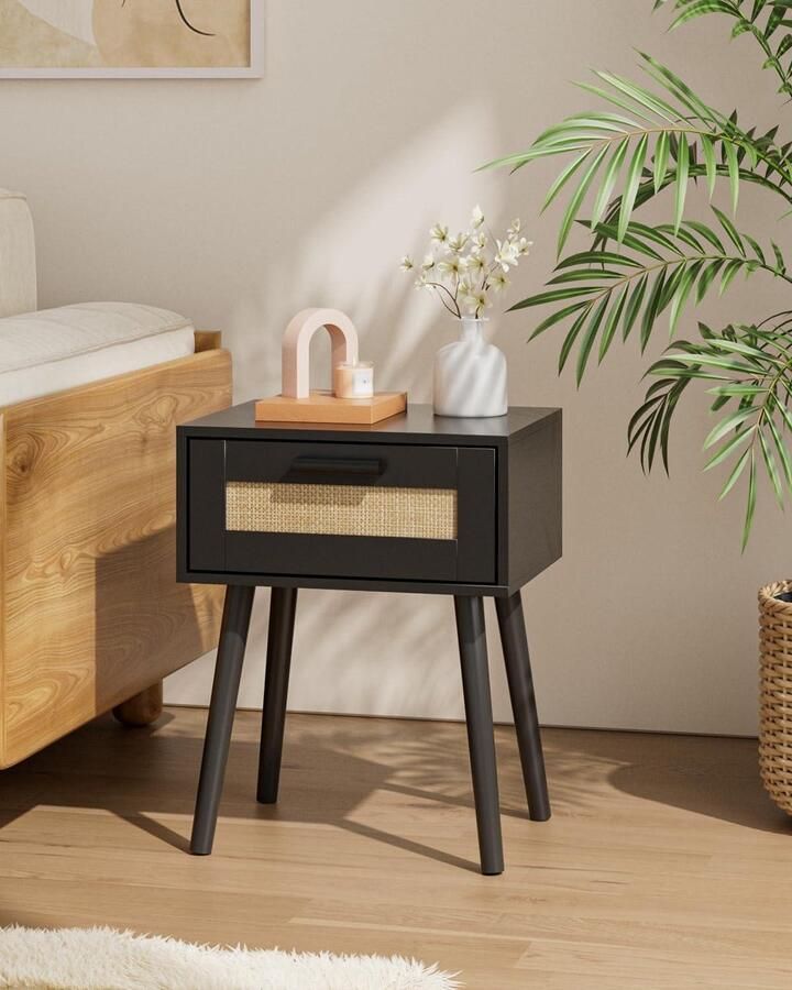 Nachtkastje rotan bijzettafel met lade natuurlijk eiken geel voor slaapkamer en woonkamer Bijzettafel